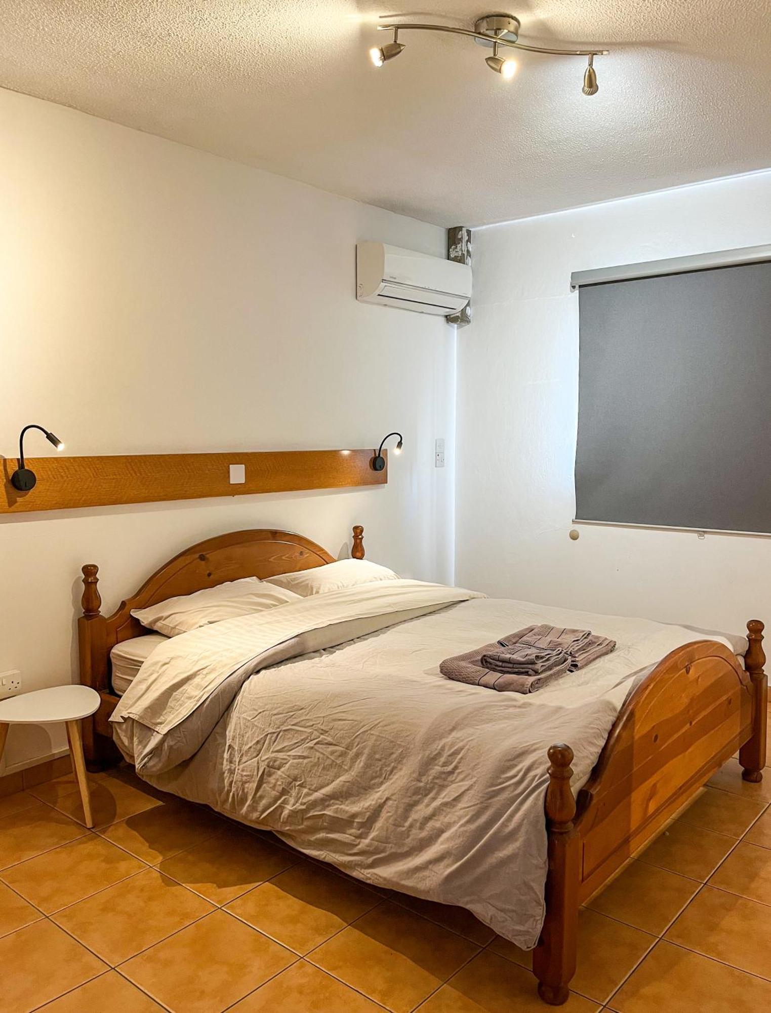 Hostel Nissus Urban Ayia Napa Pokoj fotografie